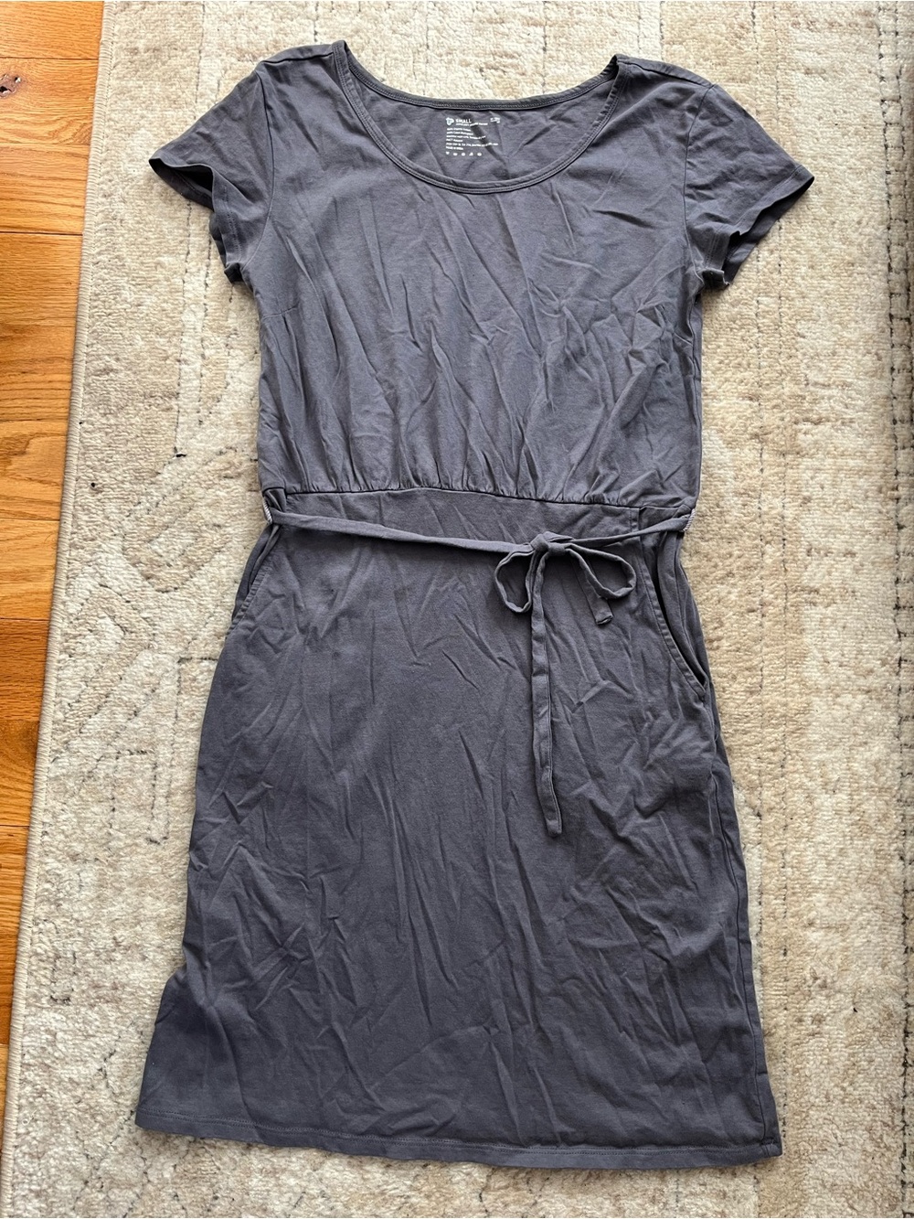 Pact 100% Organic Cotton Short Sleeve Belted Mini Dress — Charcoal Gray